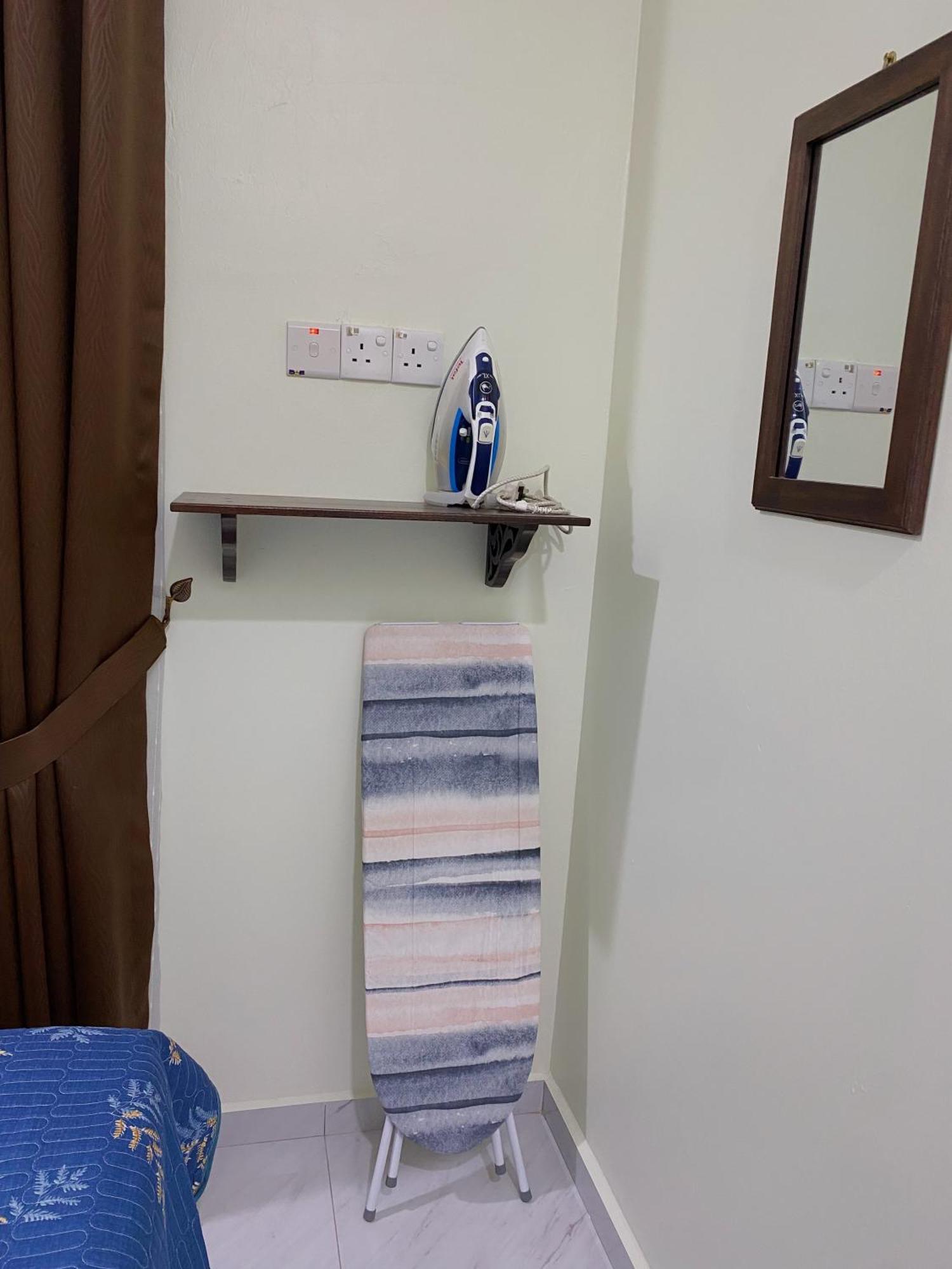 Nsjay Guest House Kampong Gong Balai Exterior foto