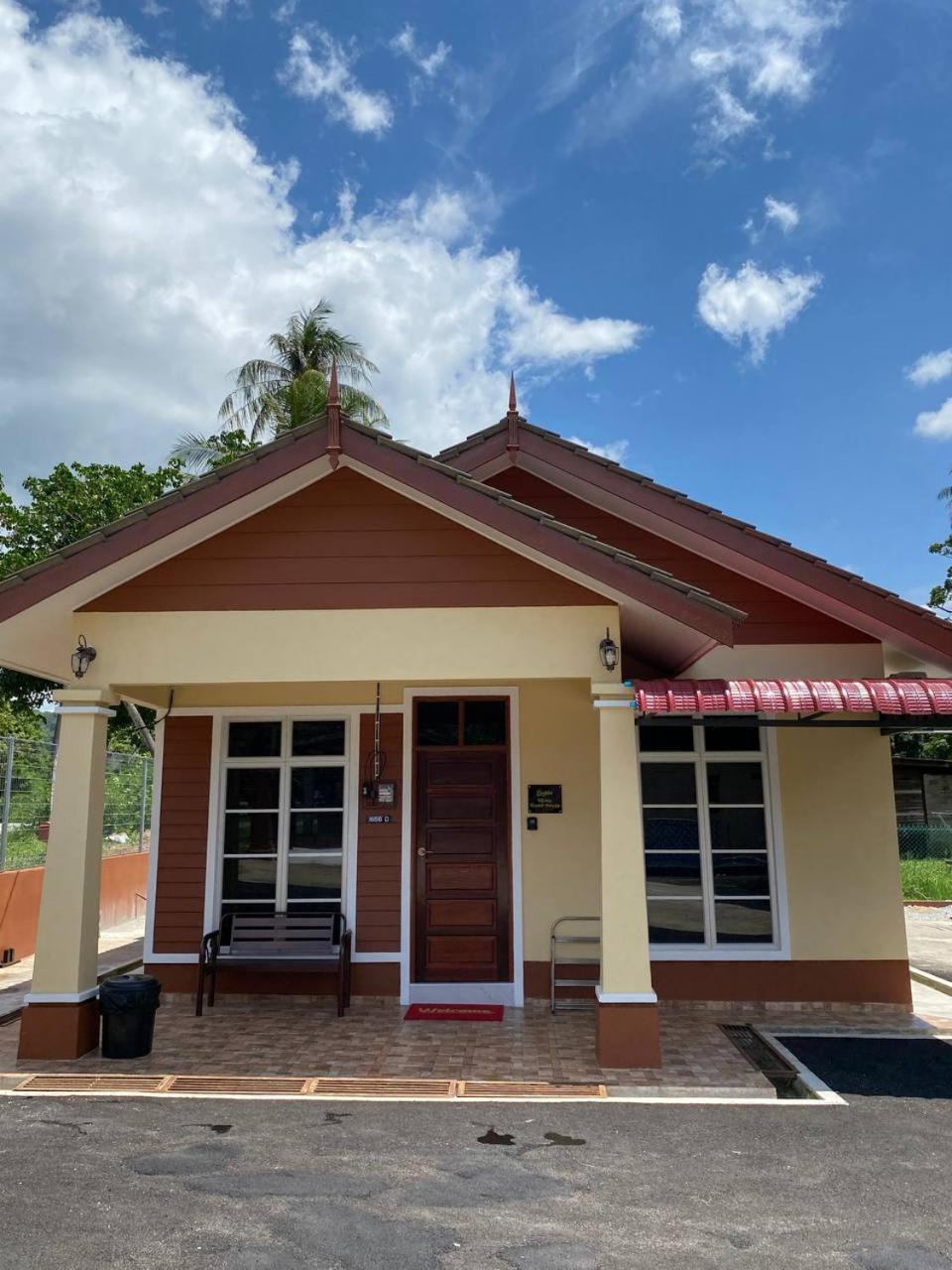 Nsjay Guest House Kampong Gong Balai Exterior foto